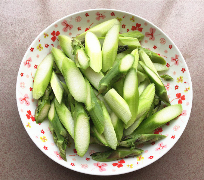 芦笋炒牛肉步骤5