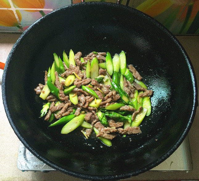 芦笋炒牛肉步骤14