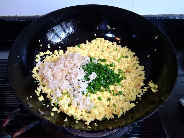 小白菜鸡蛋煎饺步骤6