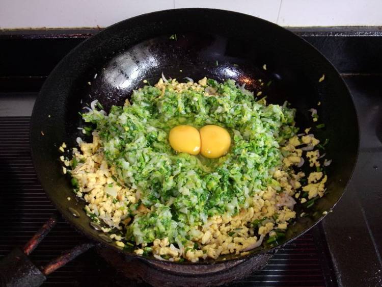 小白菜鸡蛋煎饺步骤9