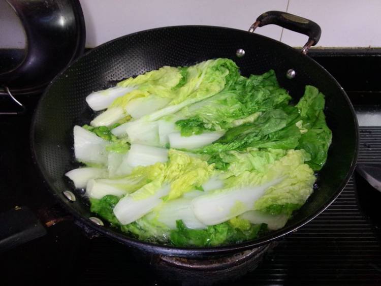 小白菜鸡蛋煎饺步骤2