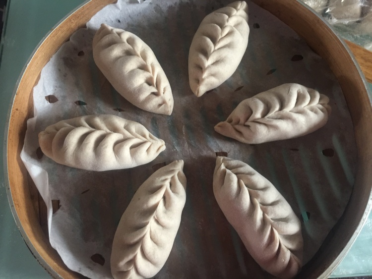 咸菜油渣柳叶包步骤14
