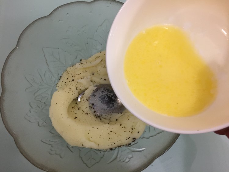 土豆泥小饼步骤7