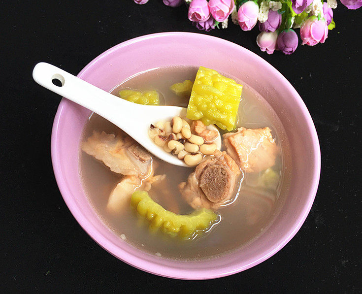 眉豆苦瓜煲排骨汤步骤16