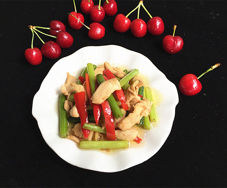 蒜苔炒鸡胸肉步骤15