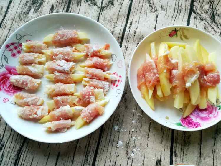 脊肉土豆排步骤2