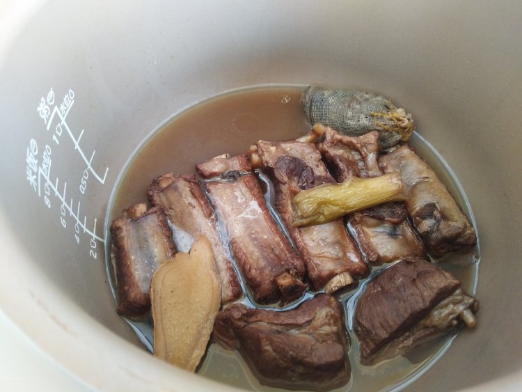只一口就爱上了茶香排步骤8