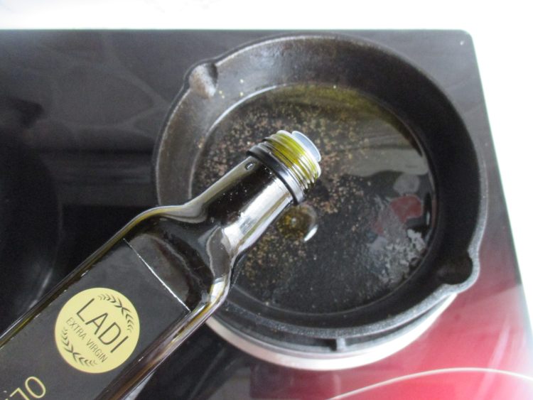 菠菜奶酪煎蛋步骤4