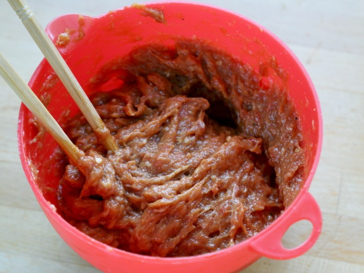 抱蛋煎饺步骤1