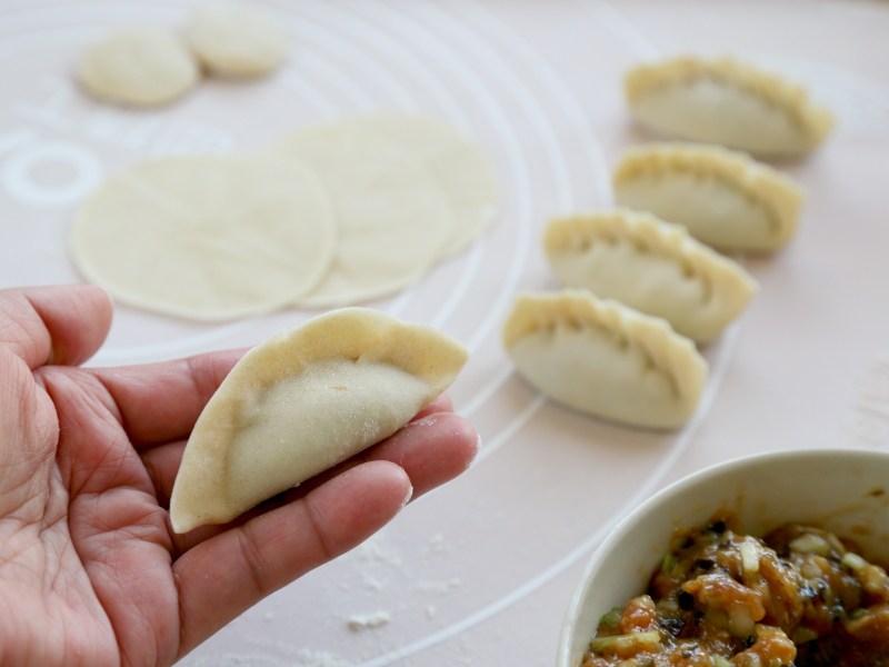 抱蛋煎饺步骤8