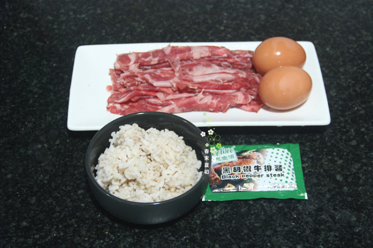 牛肉苏格兰蛋荞麦饭团步骤1