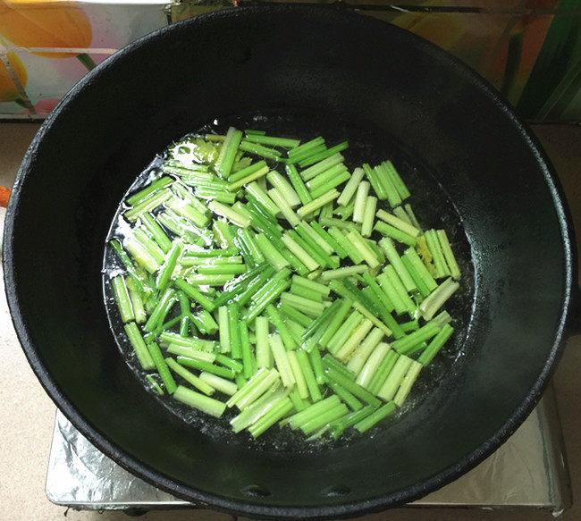 香芹拌鸡蛋干步骤5