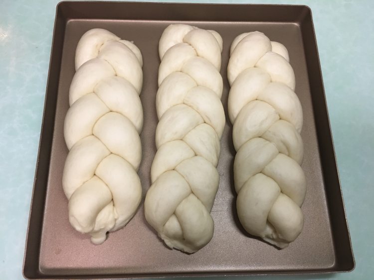 淡奶油辫子面包步骤13