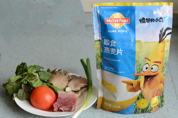 燕麦肉片疙瘩汤步骤1