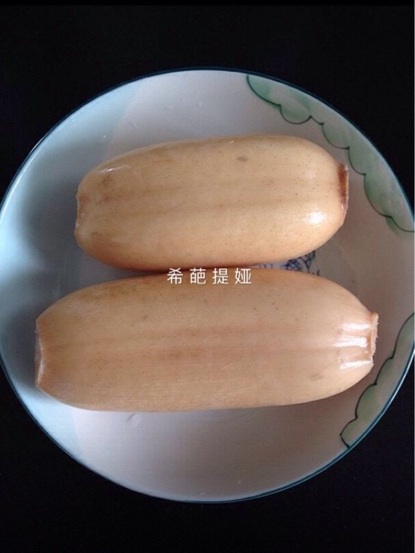 炸彩色藕片步骤1