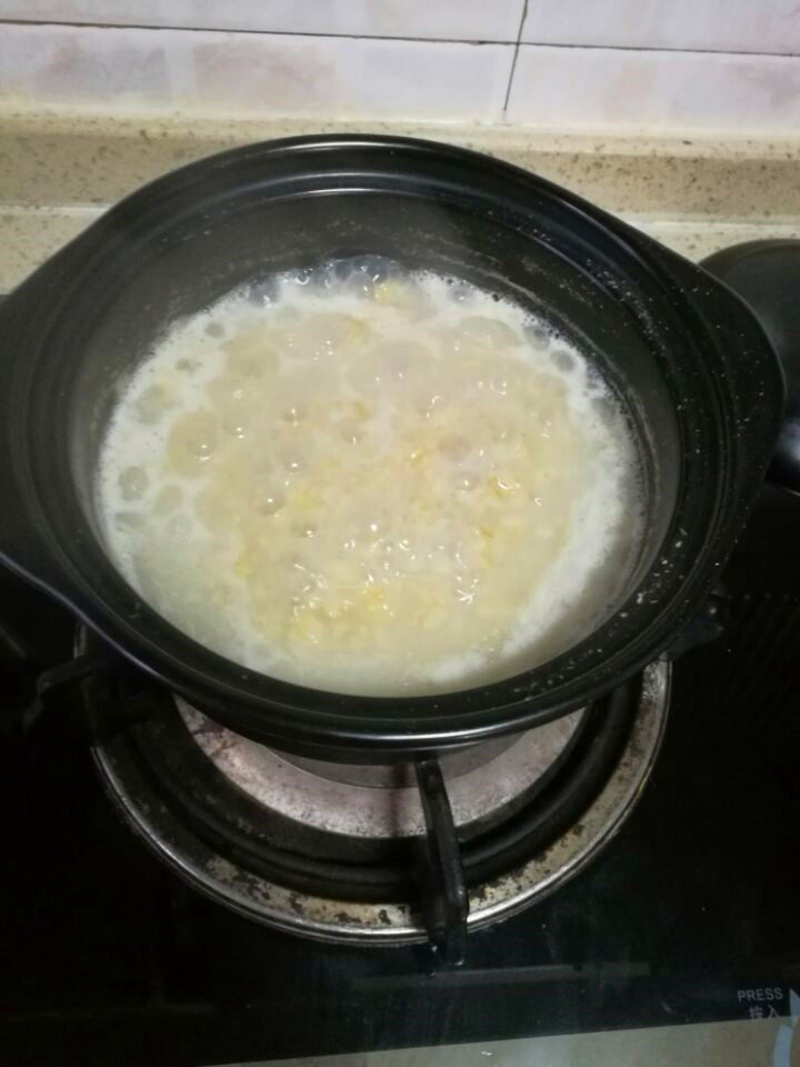 牛奶燕麦红枣粥步骤3