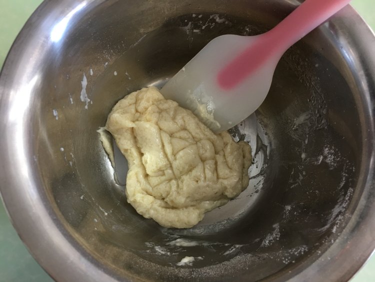 面包机版戚风拉花蛋糕步骤4