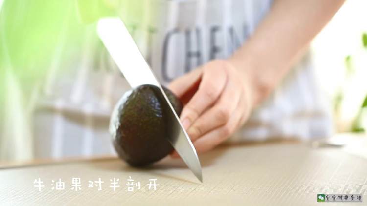 牛油果香蕉卷步骤2
