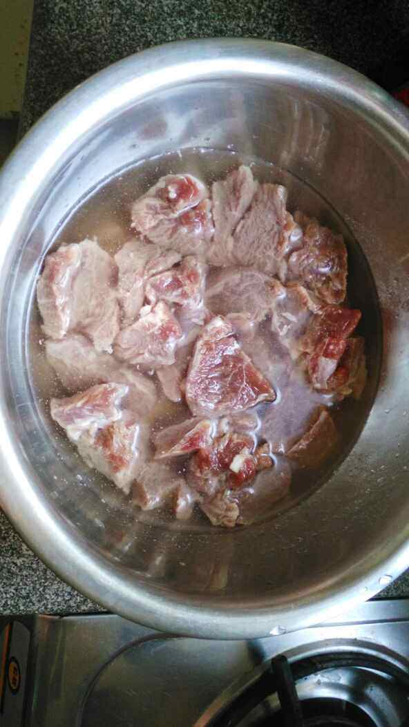 自制宝宝肉松步骤1