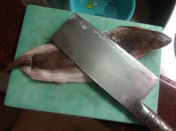 宝宝鱼蛋饼步骤2