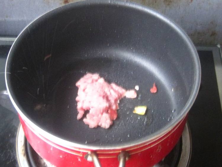番茄肉末宝宝面步骤3