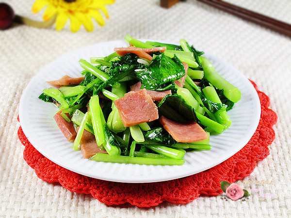 火腿炒白菜苔步骤6