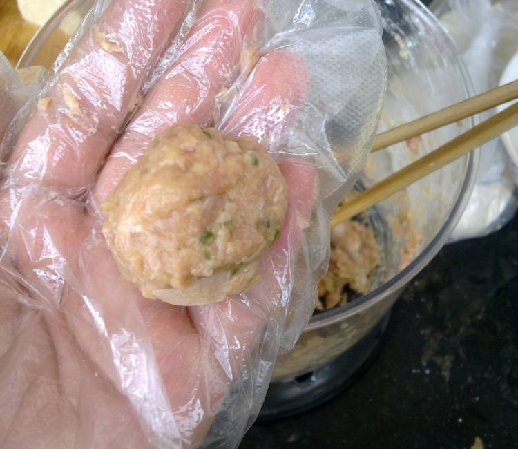 番茄豆腐丸子汤步骤7