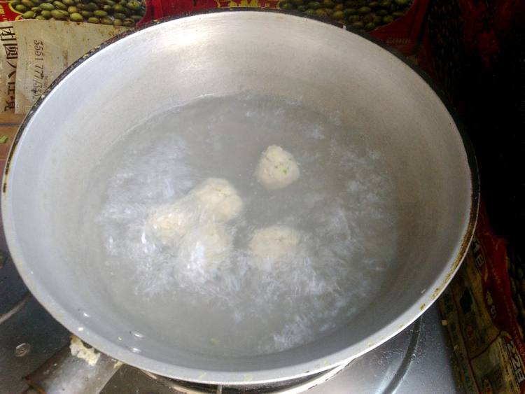 番茄豆腐丸子汤步骤8