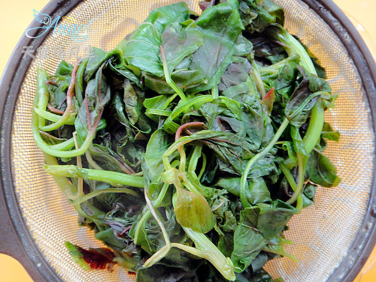 草莓饭团步骤4