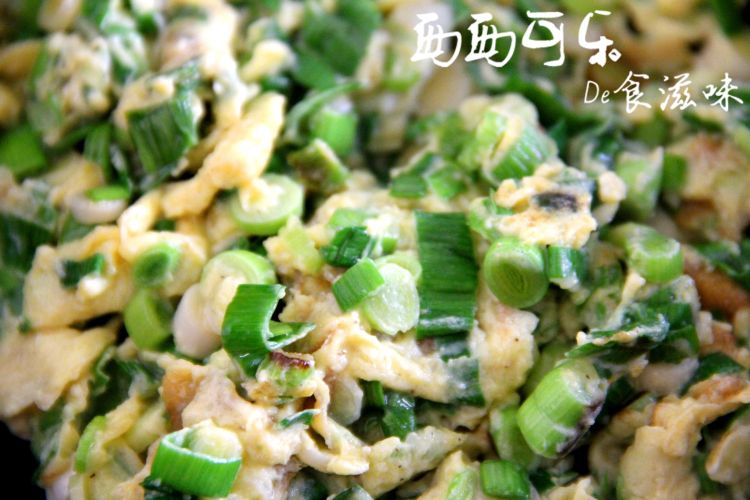 蒜苗番茄滑蛋步骤7