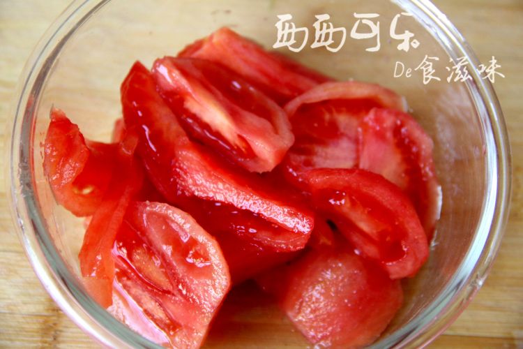 蒜苗番茄滑蛋步骤1