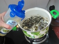 紫菜瘦肉蛋花汤步骤7