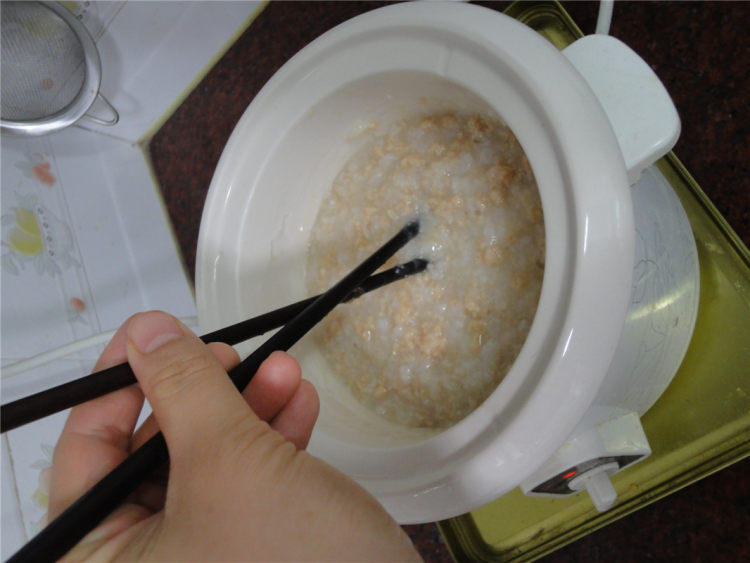 剁肉稀饭步骤4