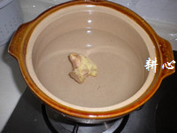 木耳白菜鱼汤步骤5