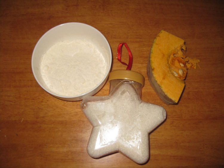 南瓜饼—宝宝美食步骤1