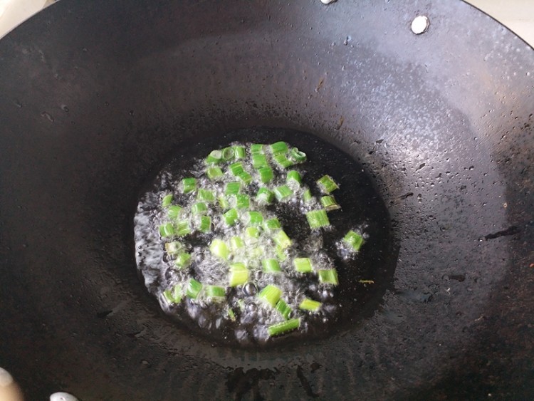土豆炒豇豆步骤3