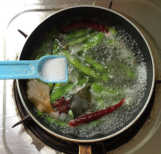 糟卤五香毛豆步骤7
