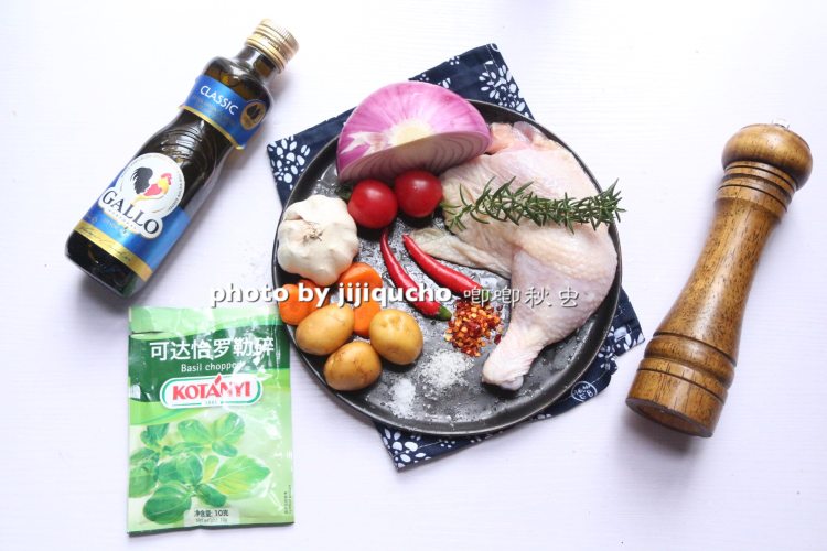 皮酥肉嫩，脆香多汁的步骤1