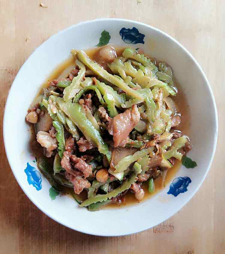 瘦肉炒苦瓜步骤11