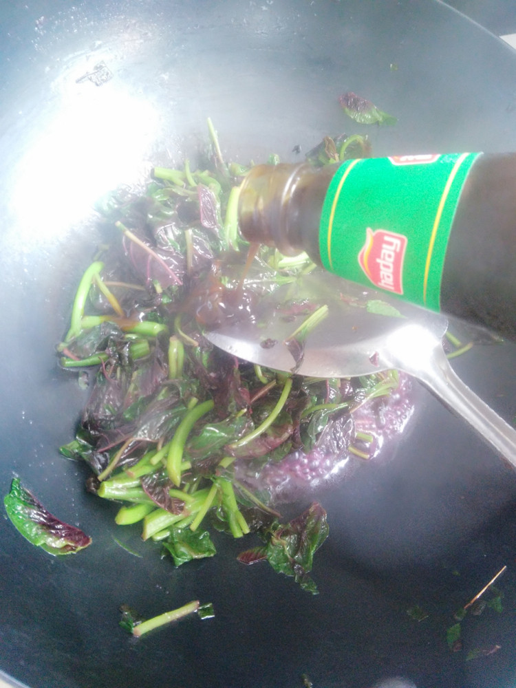 蚝油苋菜步骤6