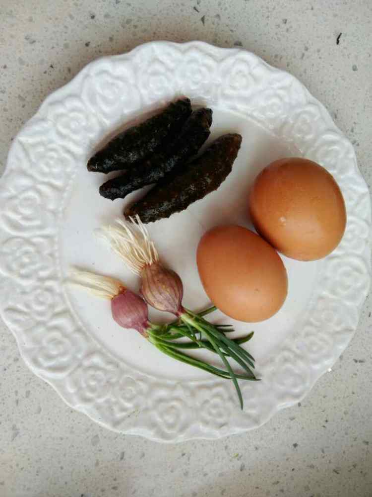 盖汁海参鸡蛋羹步骤1