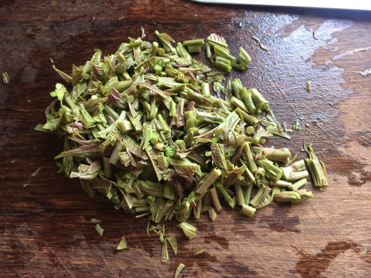 香椿干贝炒饭步骤4