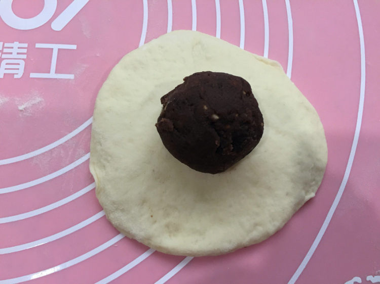 红糖豆沙包步骤9