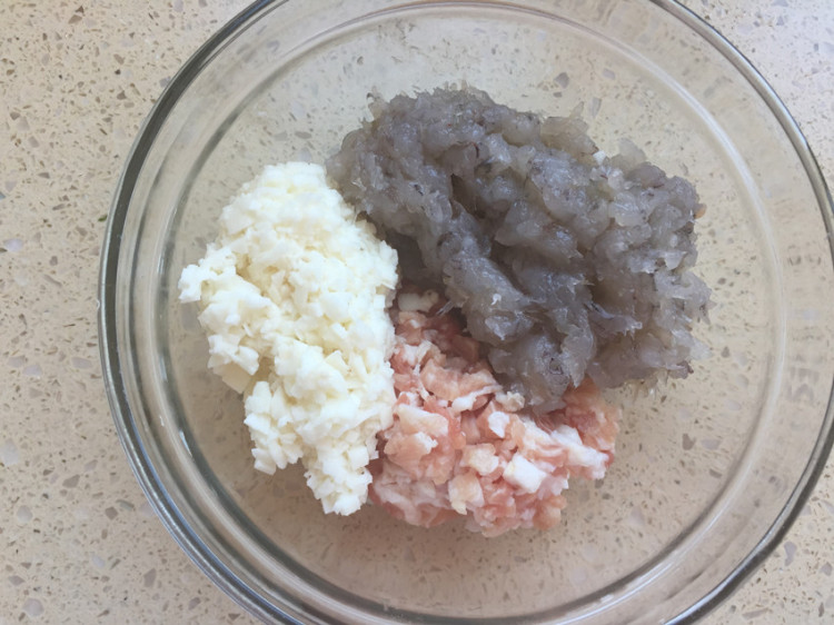 金钱虾饼#本味家乡菜#步骤3