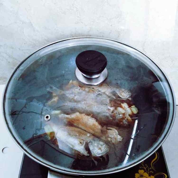 红烧黄花鱼步骤11