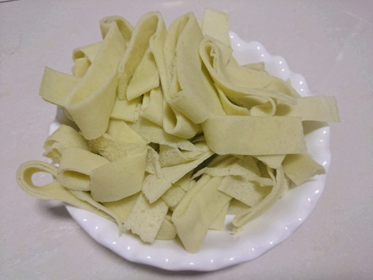 蒜苗炒豆丝步骤3