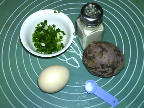 紫薯煎蛋饼步骤1