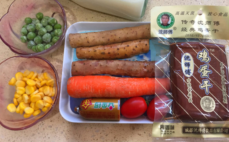 五彩鸡蛋干山药拌沙拉步骤1