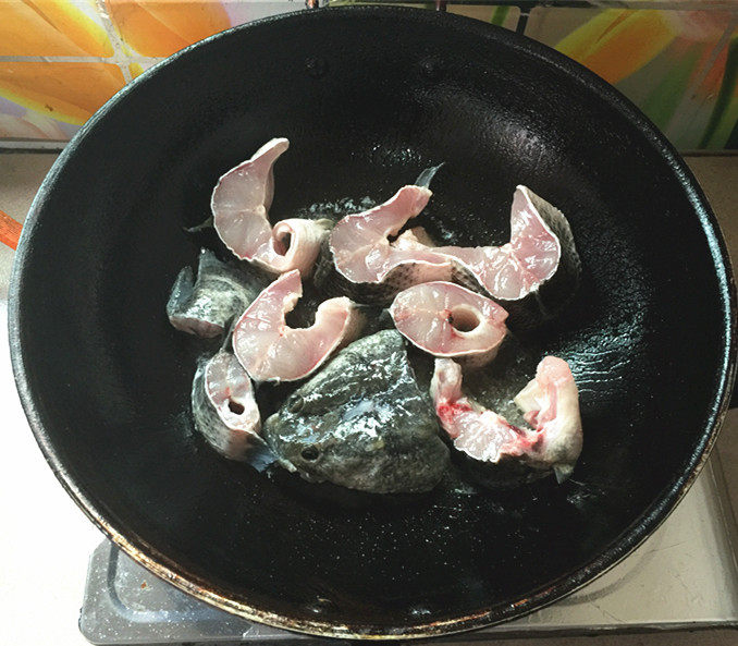 财鱼煲莲藕汤步骤5