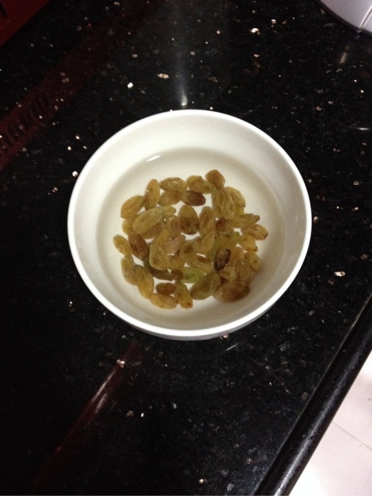 红枣葡萄干南瓜发糕步骤6